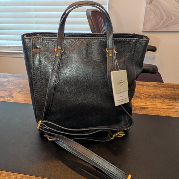 Fossil Camilla Convertible Backpack Bag - Picture 2 of 10